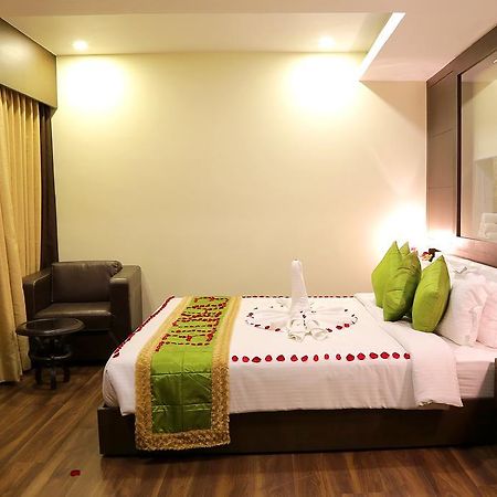 Ethnotel, Kolkata Airport Exterior photo