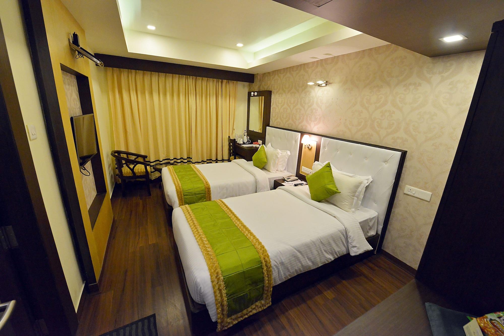 Ethnotel, Kolkata Airport Exterior photo